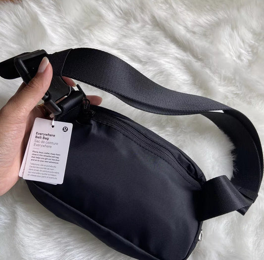 LULULEMON BELT BAG BLACK
