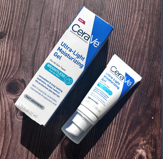 CeraVe Ultra-Light Moisturizing Gel, Hydrating Gel Face Moisturizer with Ceramides, Niacinamide, Hyaluronic acid